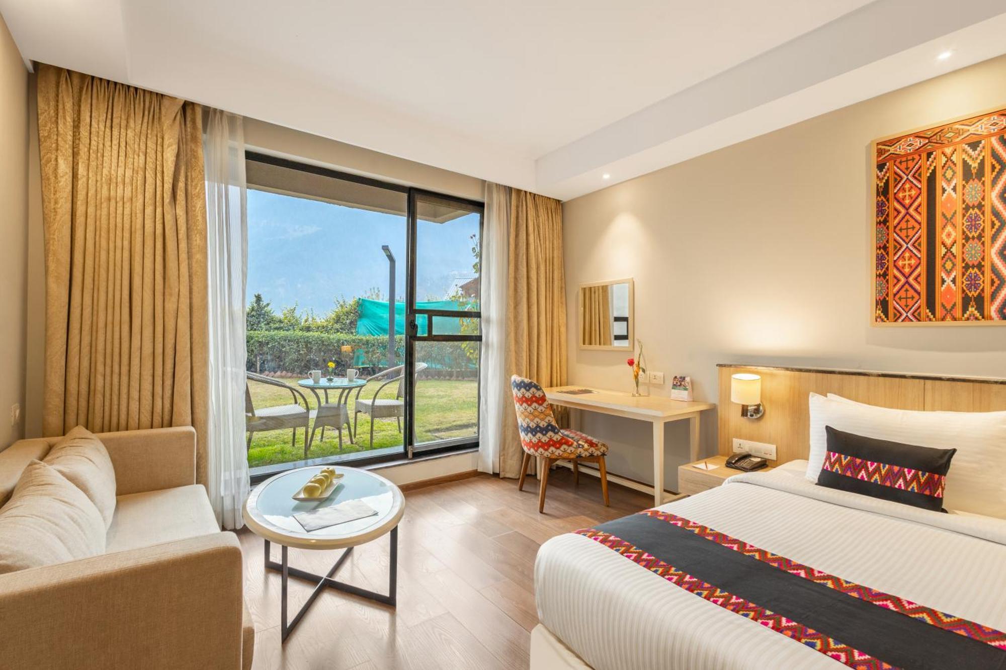 Hotel Sterling Manali Extérieur photo