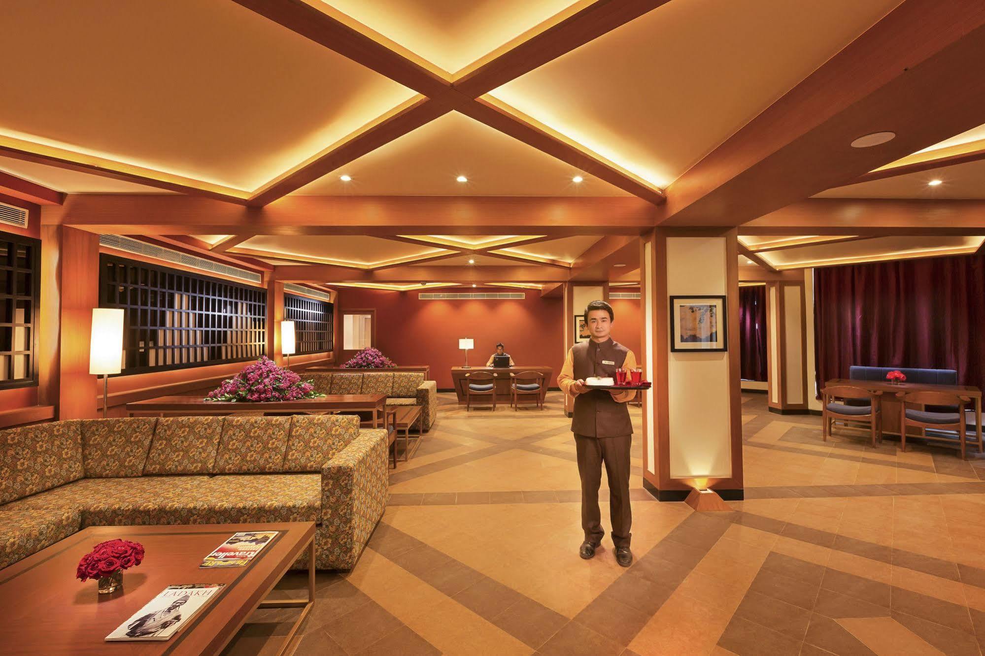 Hotel Sterling Manali Extérieur photo